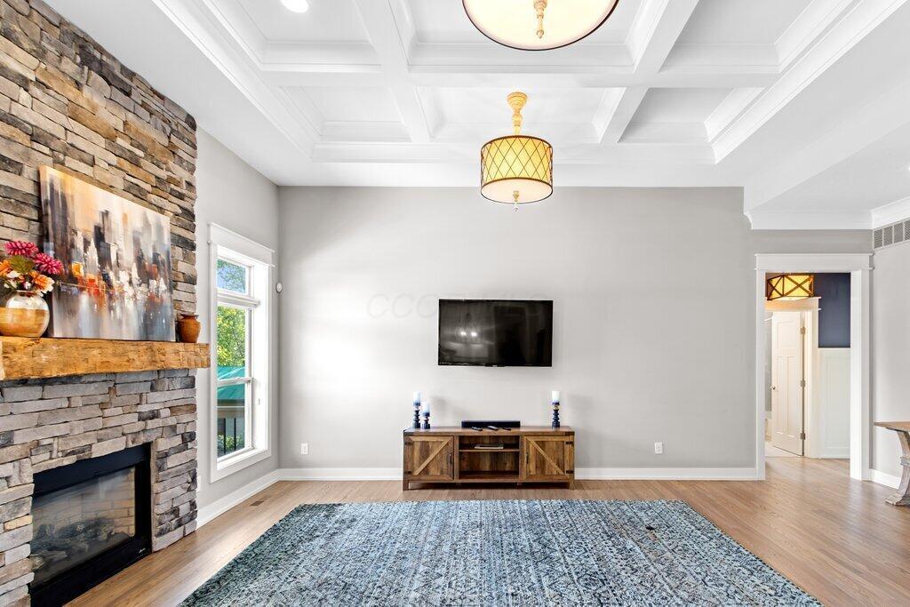 46 E Waterview Drive