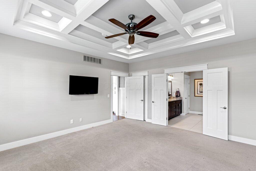 46 E Waterview Drive