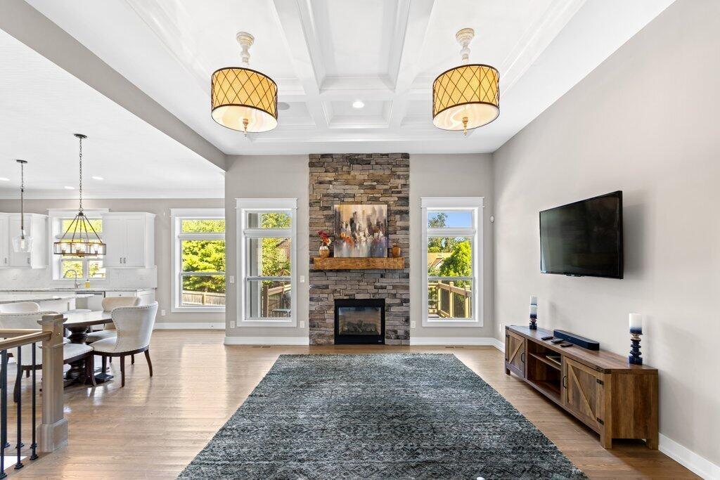 46 E Waterview Drive