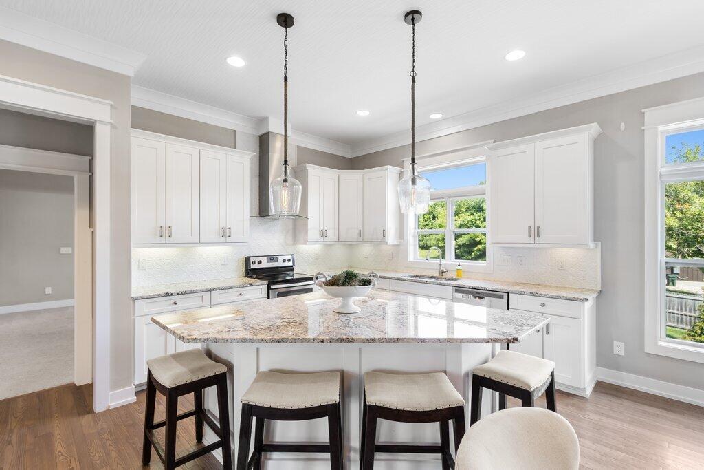 46 E Waterview Drive