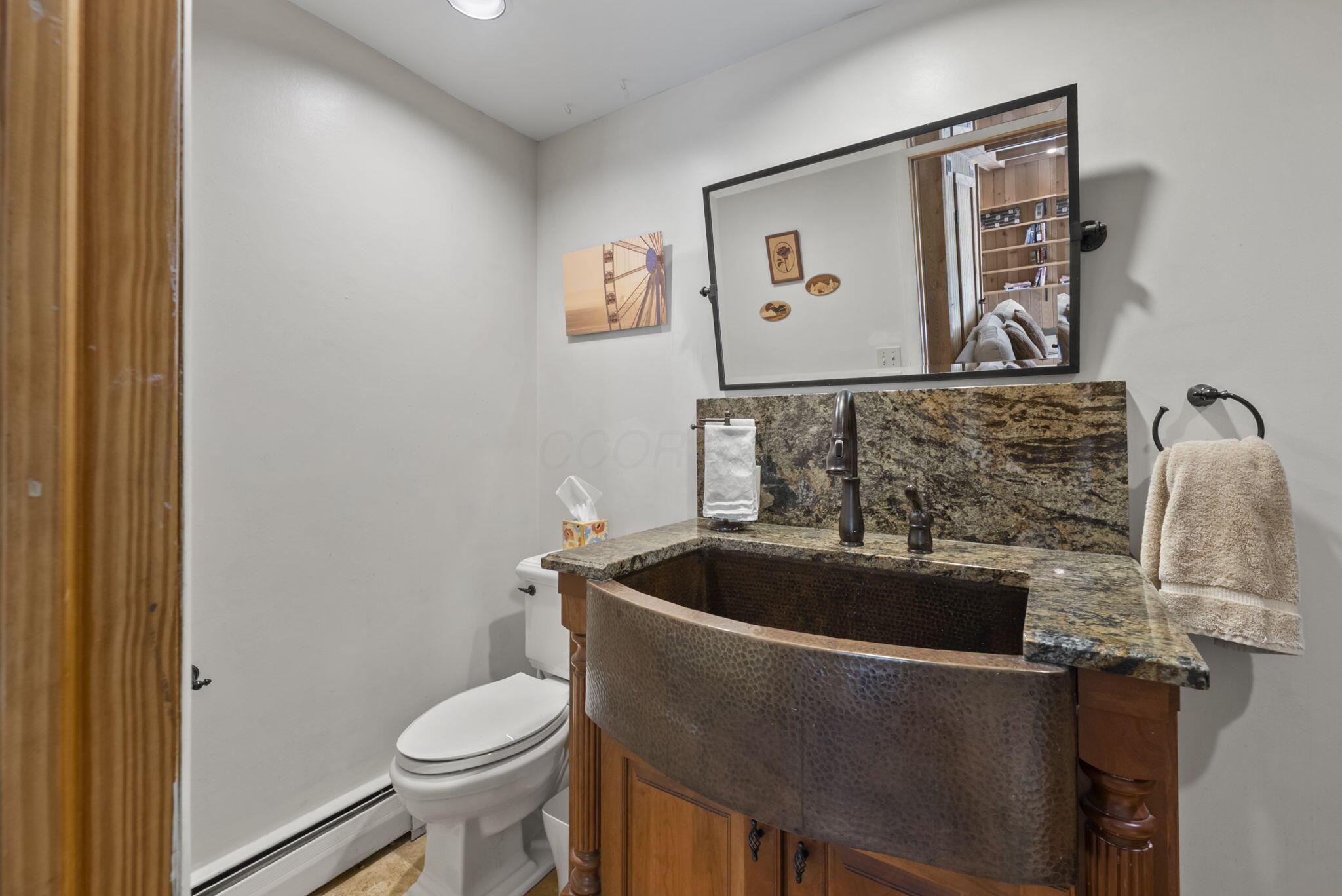 3830 Riverview Drive