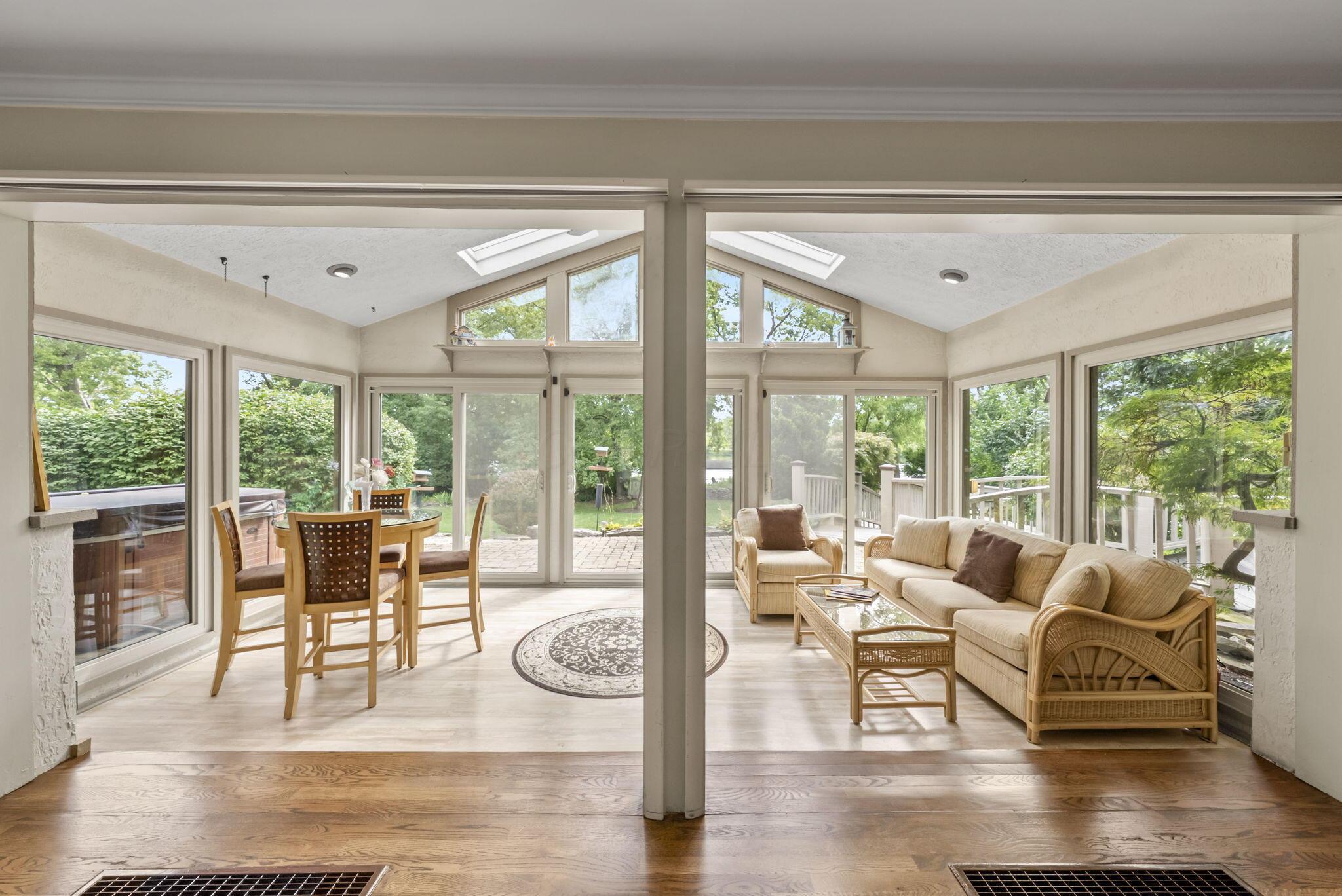 3830 Riverview Drive