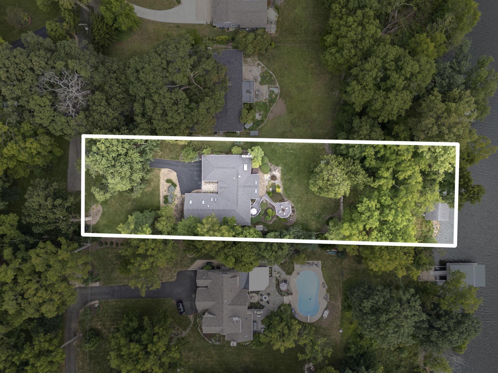 3830 Riverview Drive