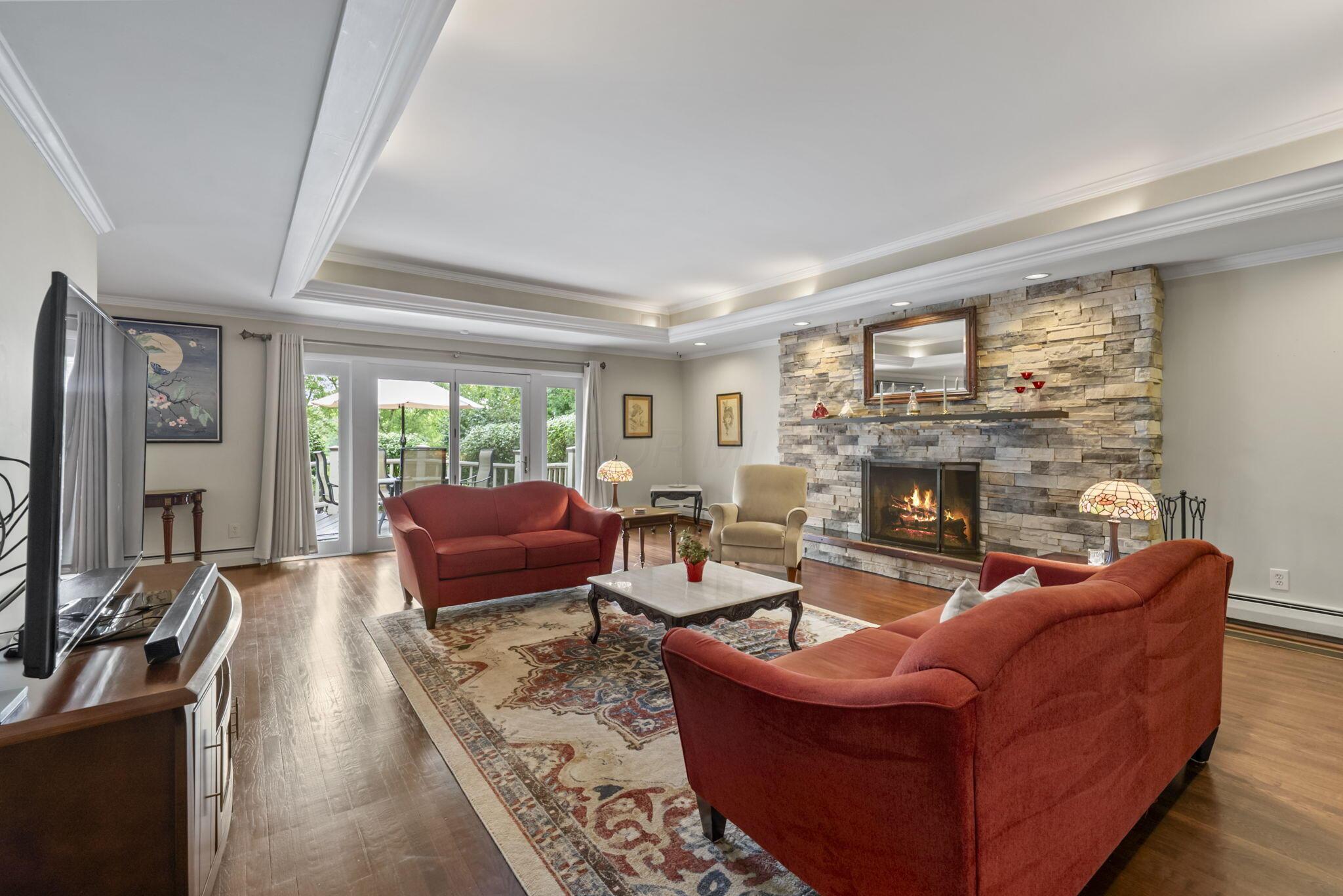 3830 Riverview Drive