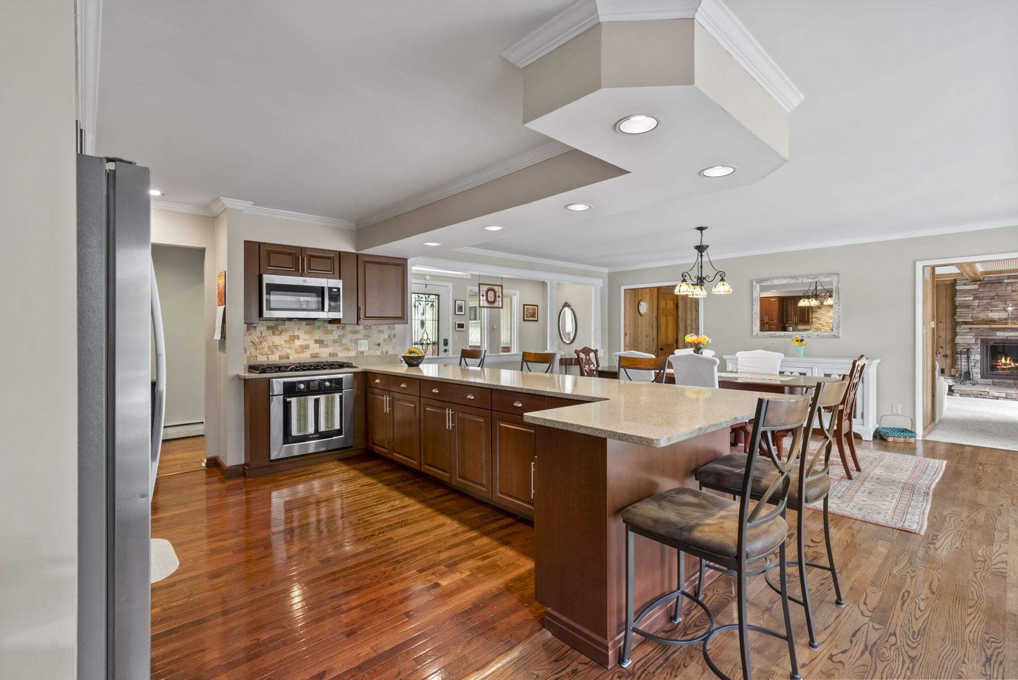 3830 Riverview Drive