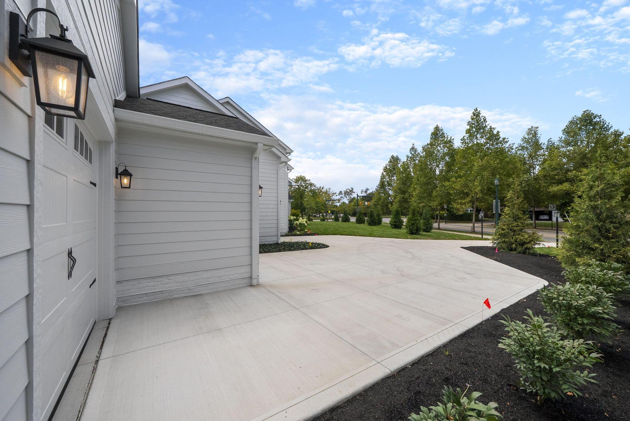 1984 Ridgeview Road