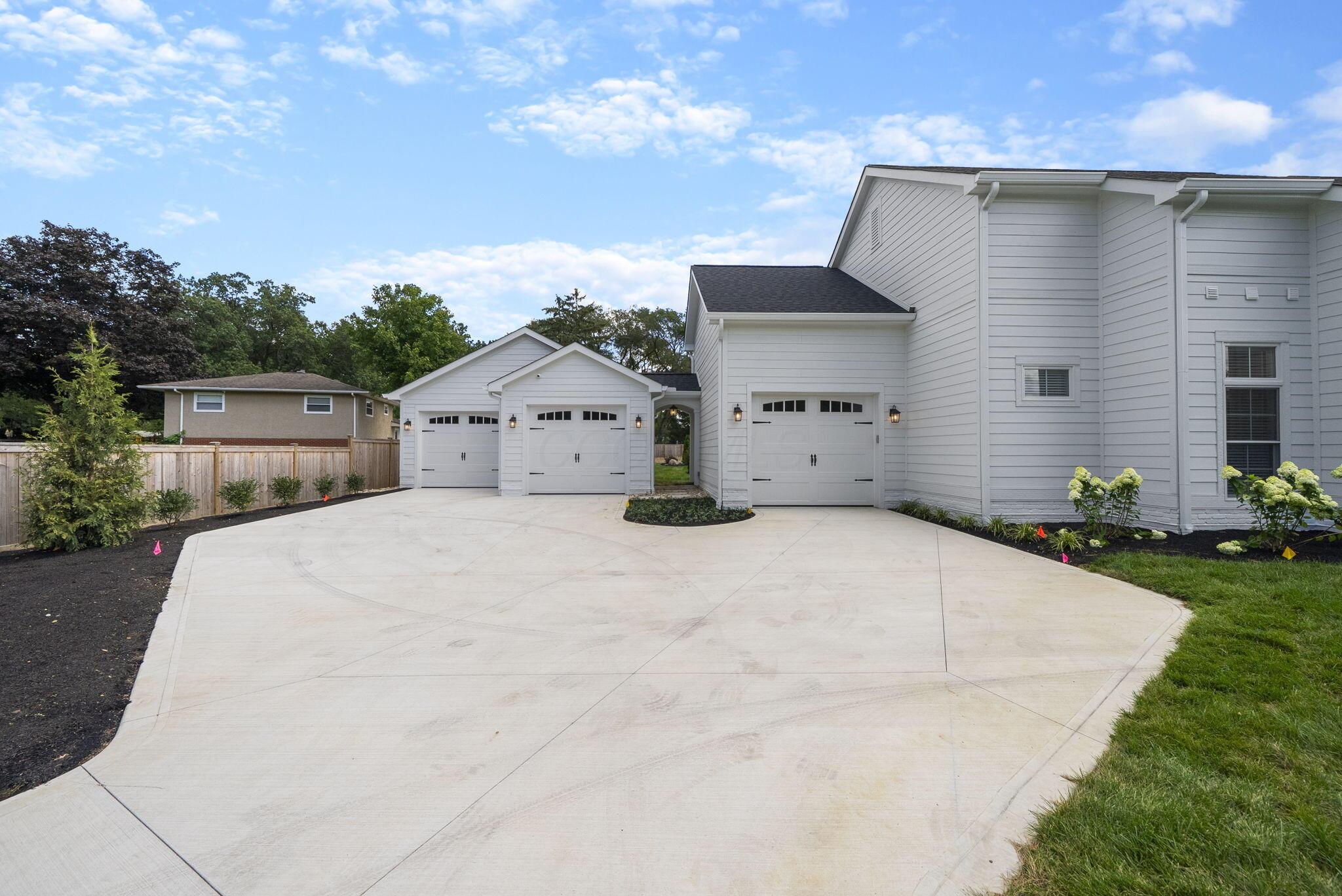 1984 Ridgeview Road