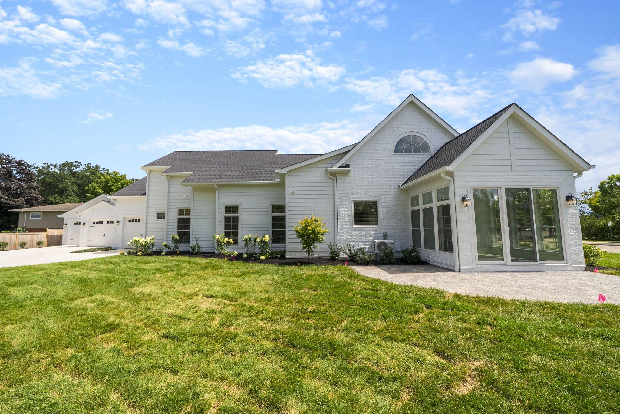 1984 Ridgeview Road