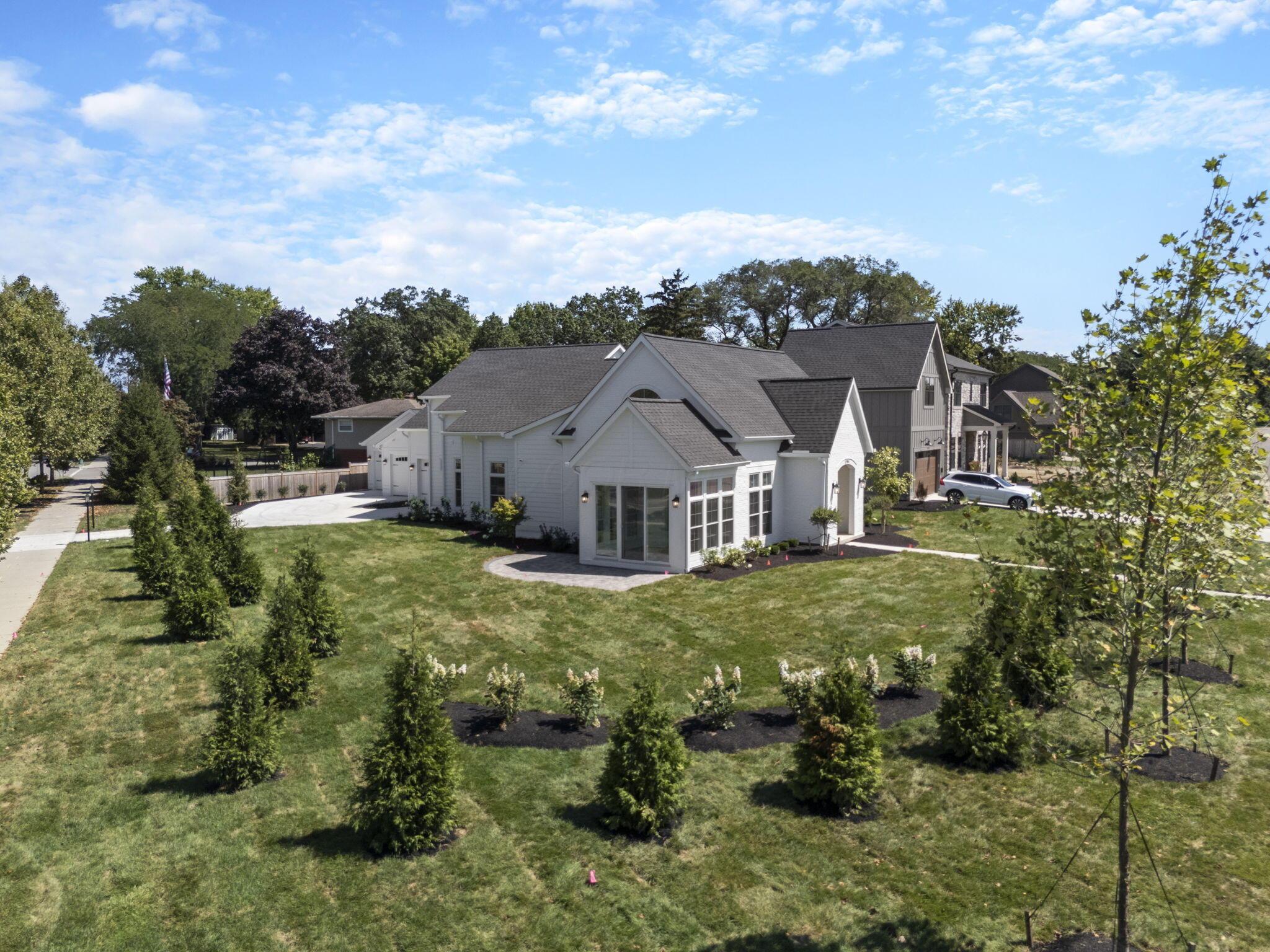 1984 Ridgeview Road