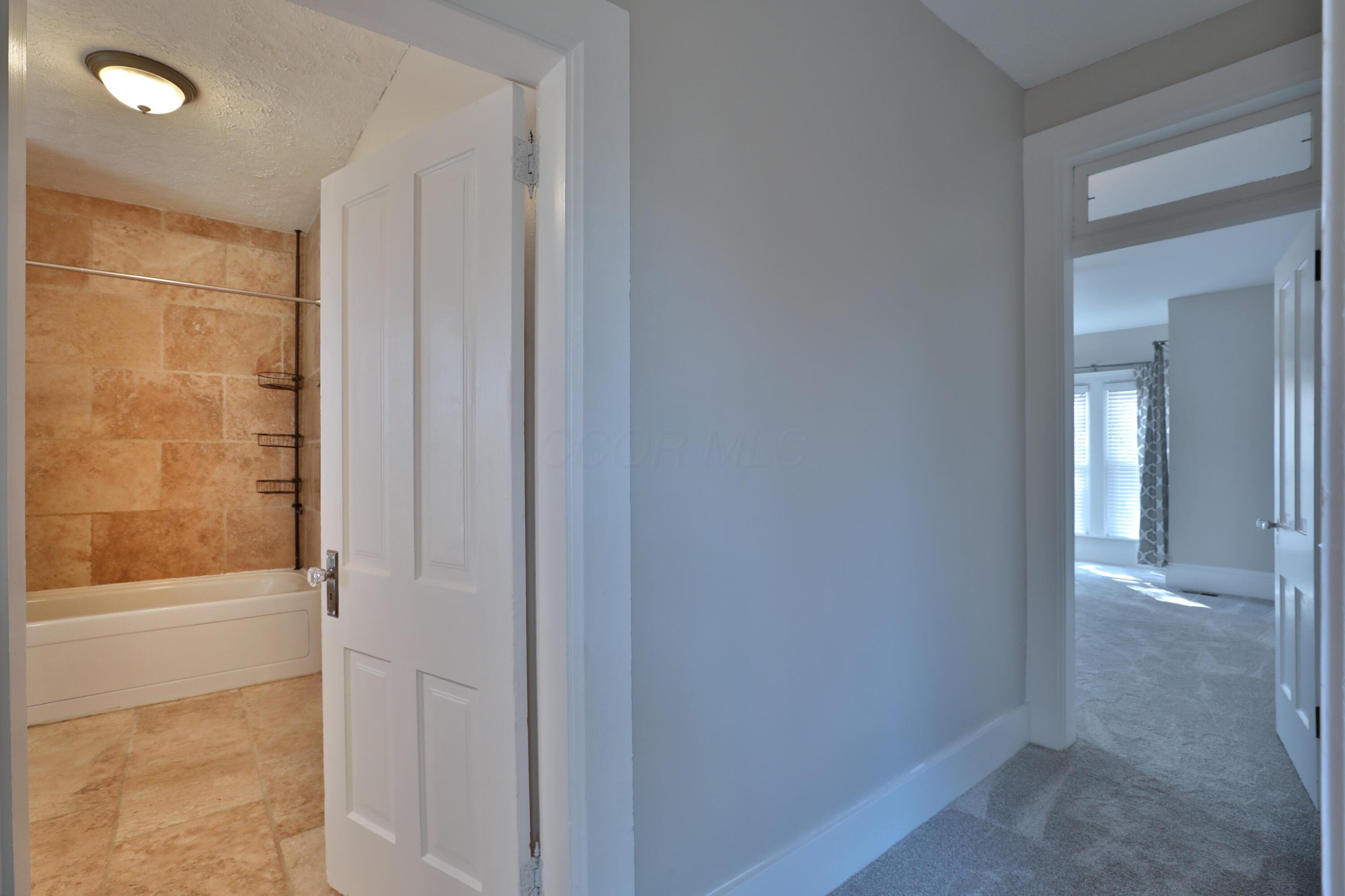 216 N Main Street, Johnstown