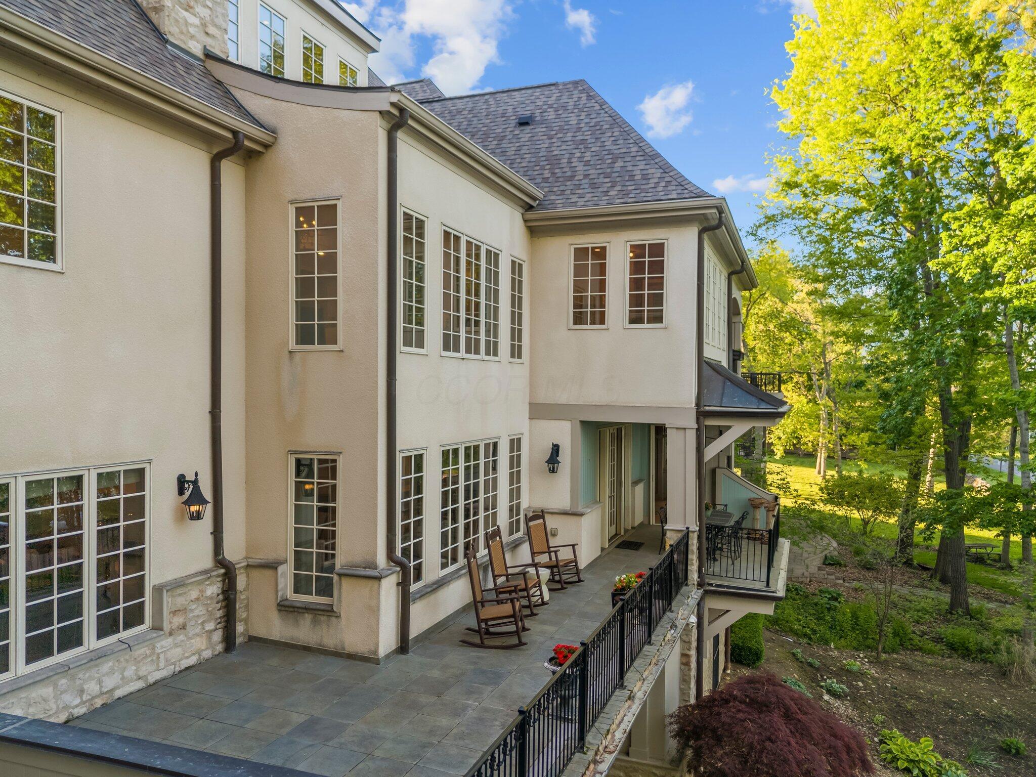 3450 River Rhone Lane