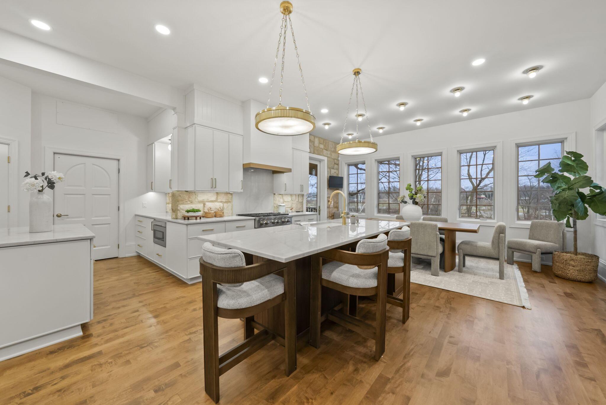 3450 River Rhone Lane