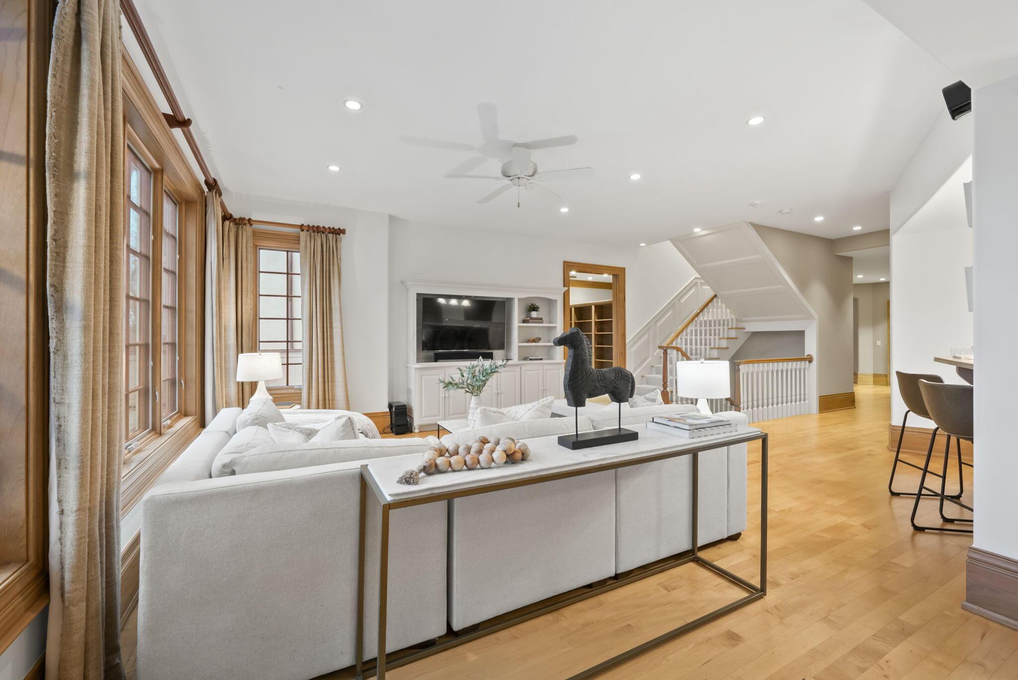 3450 River Rhone Lane