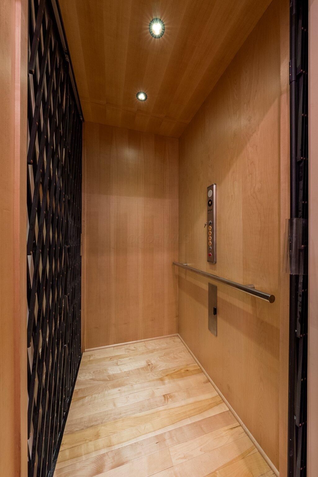 3450 River Rhone Lane