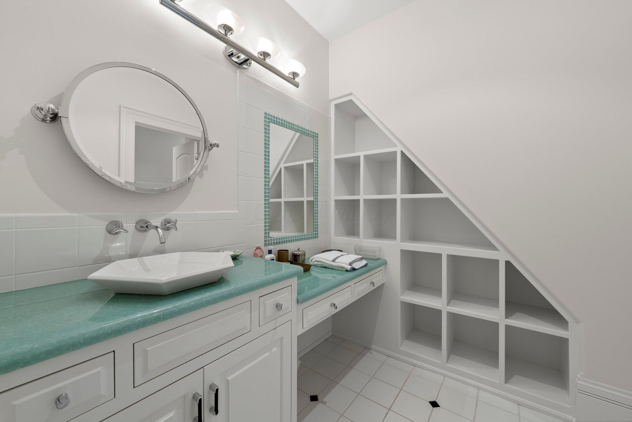 3450 River Rhone Lane