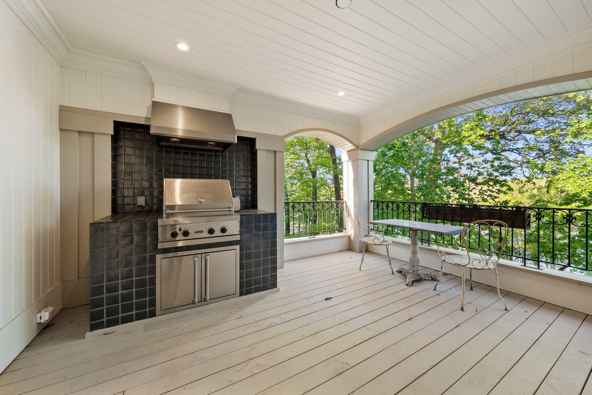 3450 River Rhone Lane