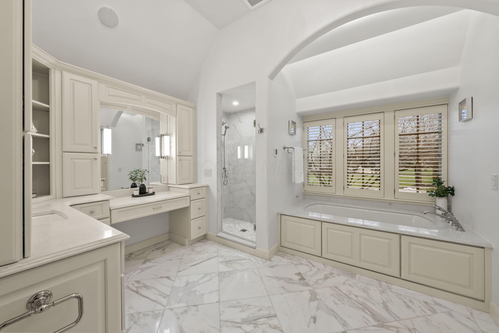 3450 River Rhone Lane