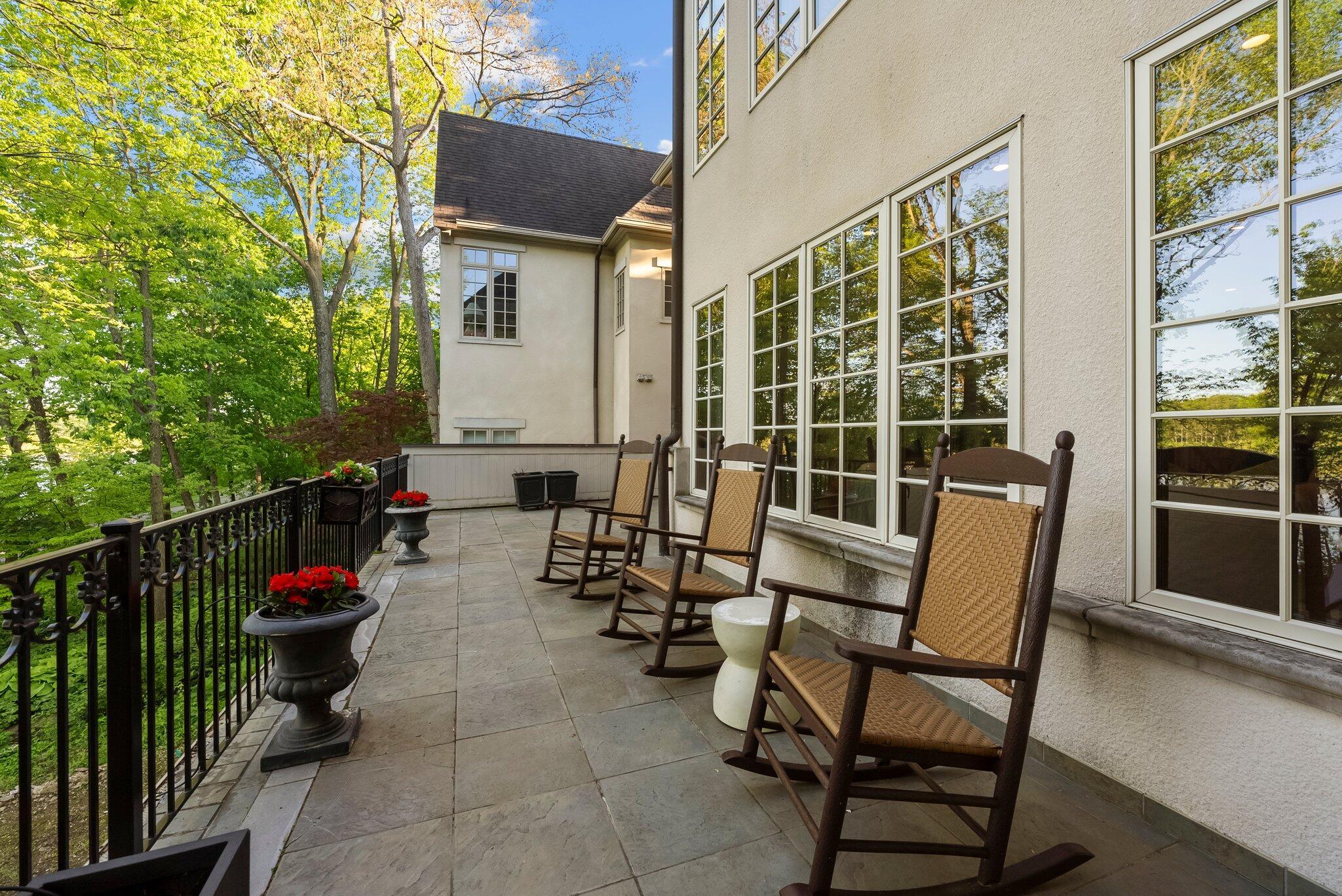 3450 River Rhone Lane