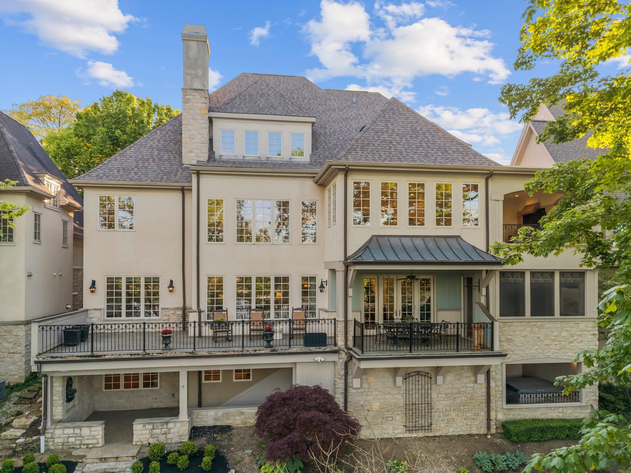 3450 River Rhone Lane