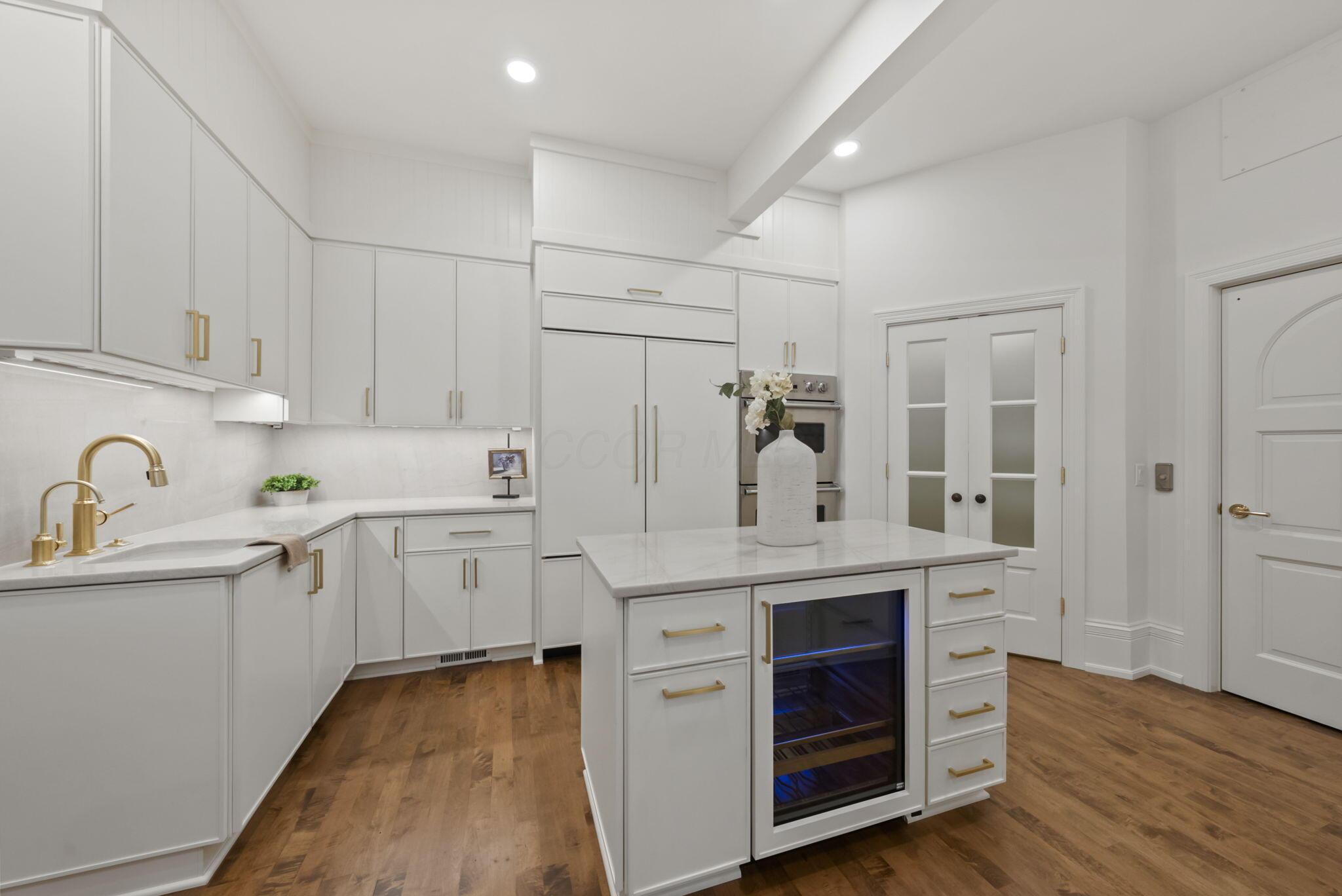 3450 River Rhone Lane