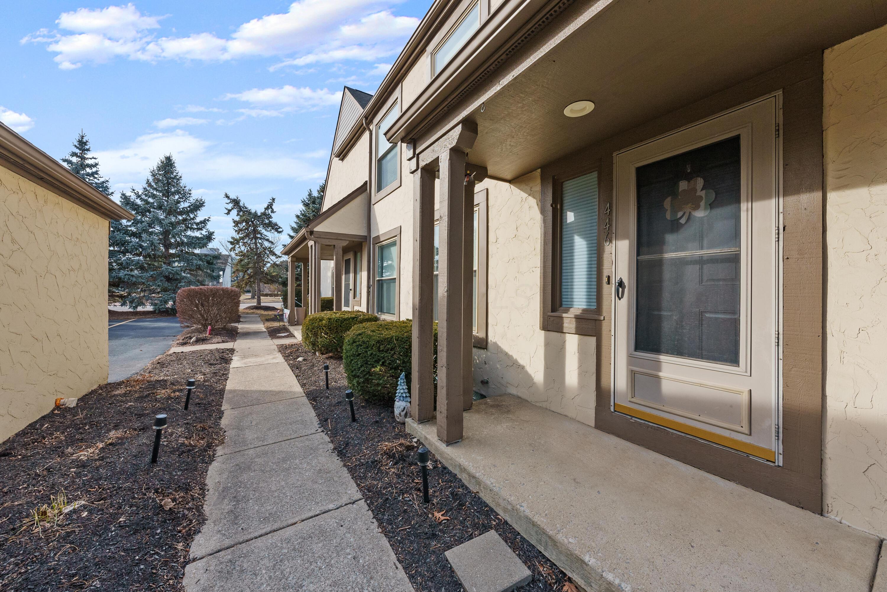 438 Edinburgh Road, 438-452