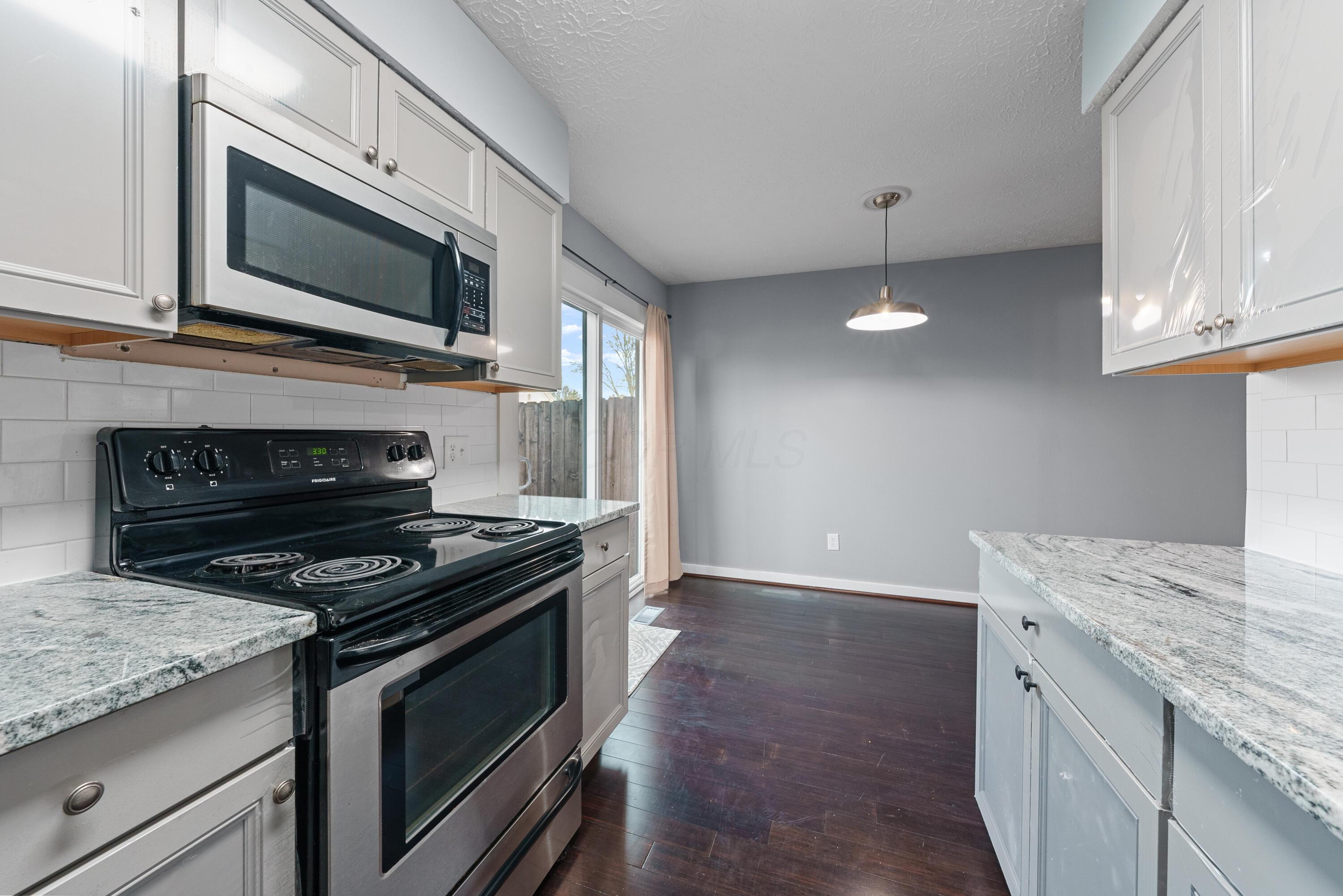 438 Edinburgh Road, 438-452