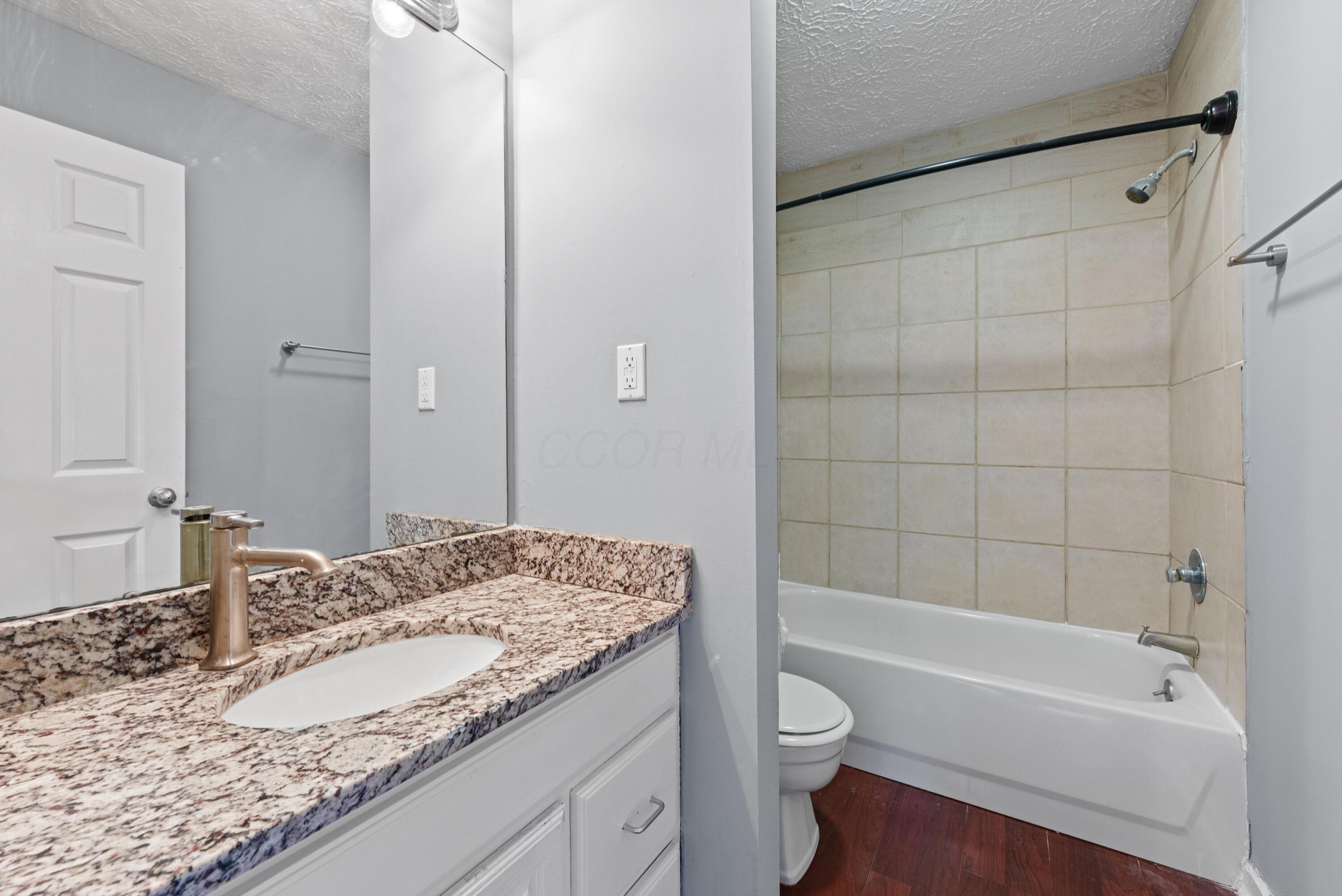 438 Edinburgh Road, 438-452