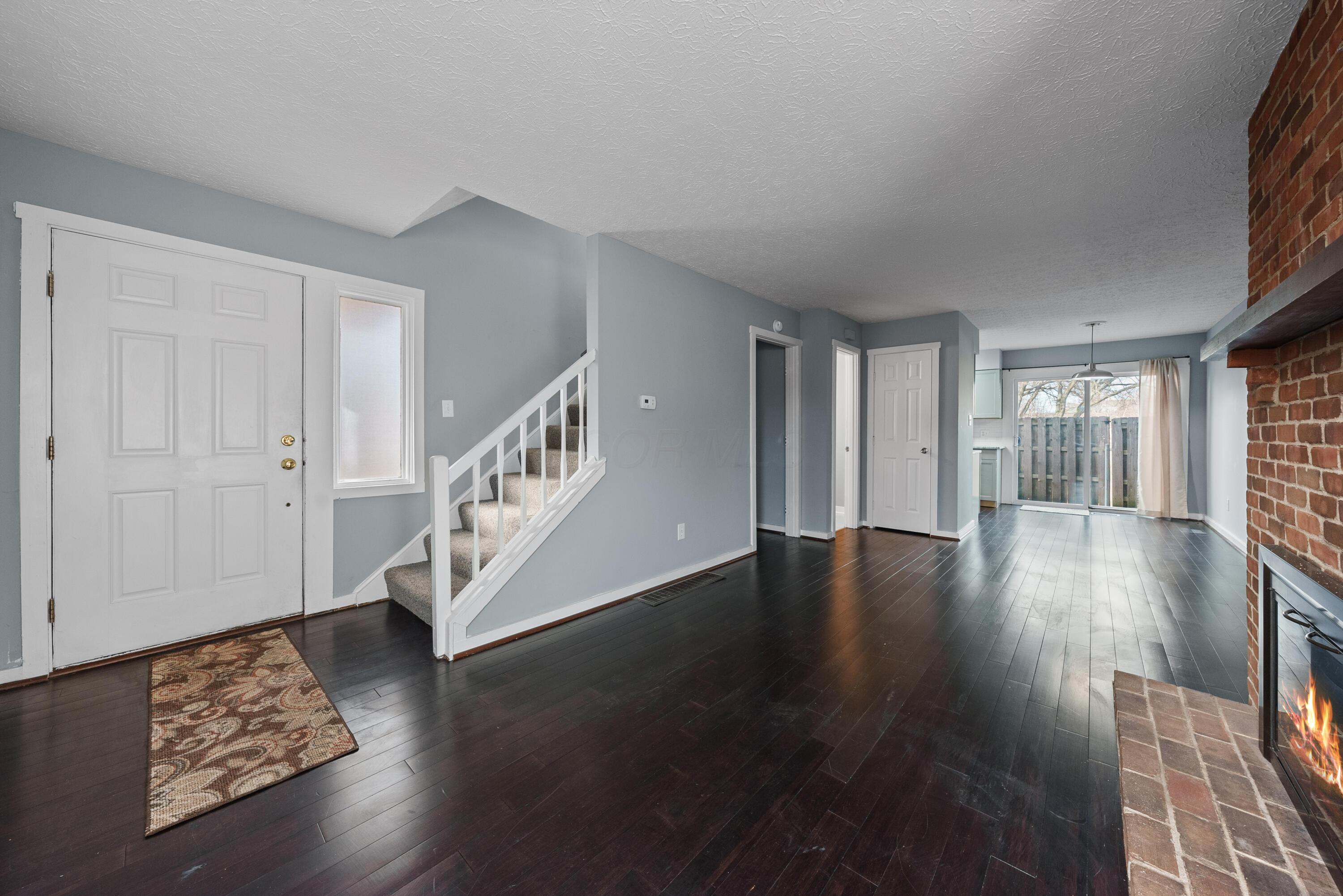 438 Edinburgh Road, 438-452