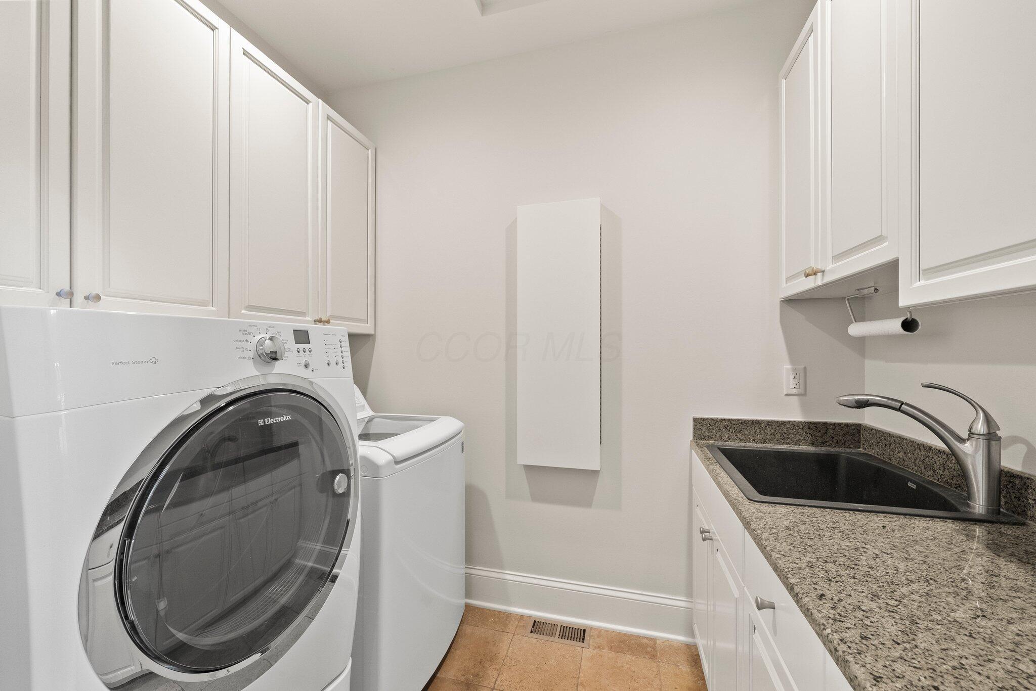 3507 River Avon Circle