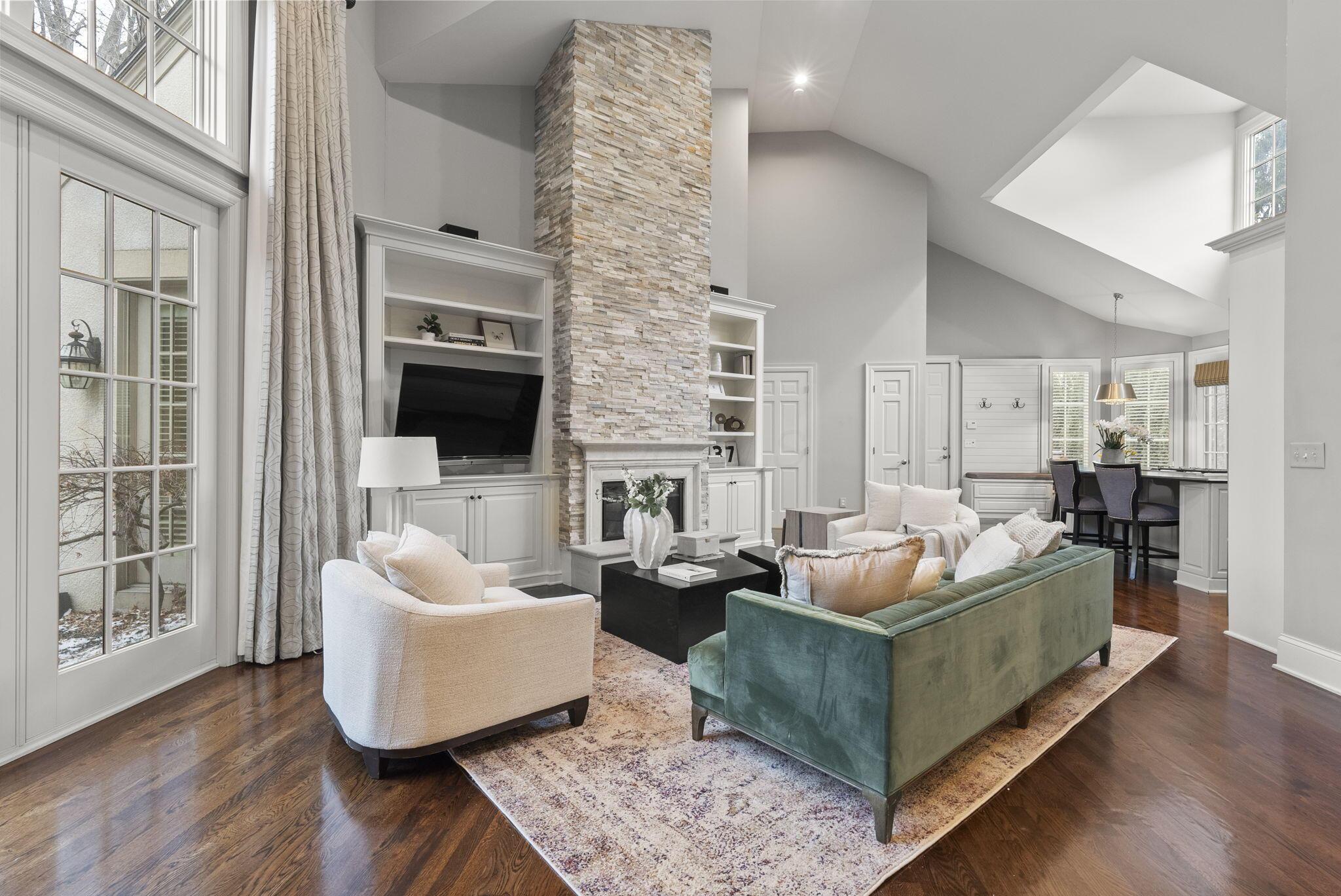 3507 River Avon Circle