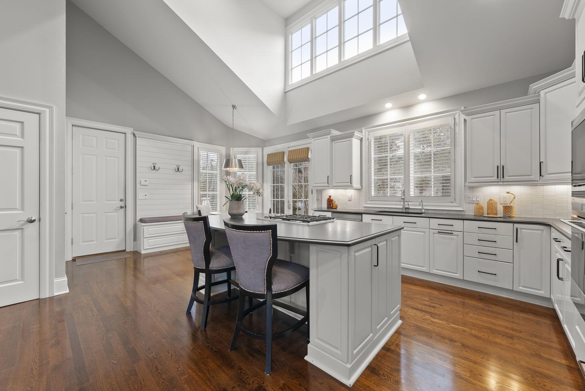 3507 River Avon Circle