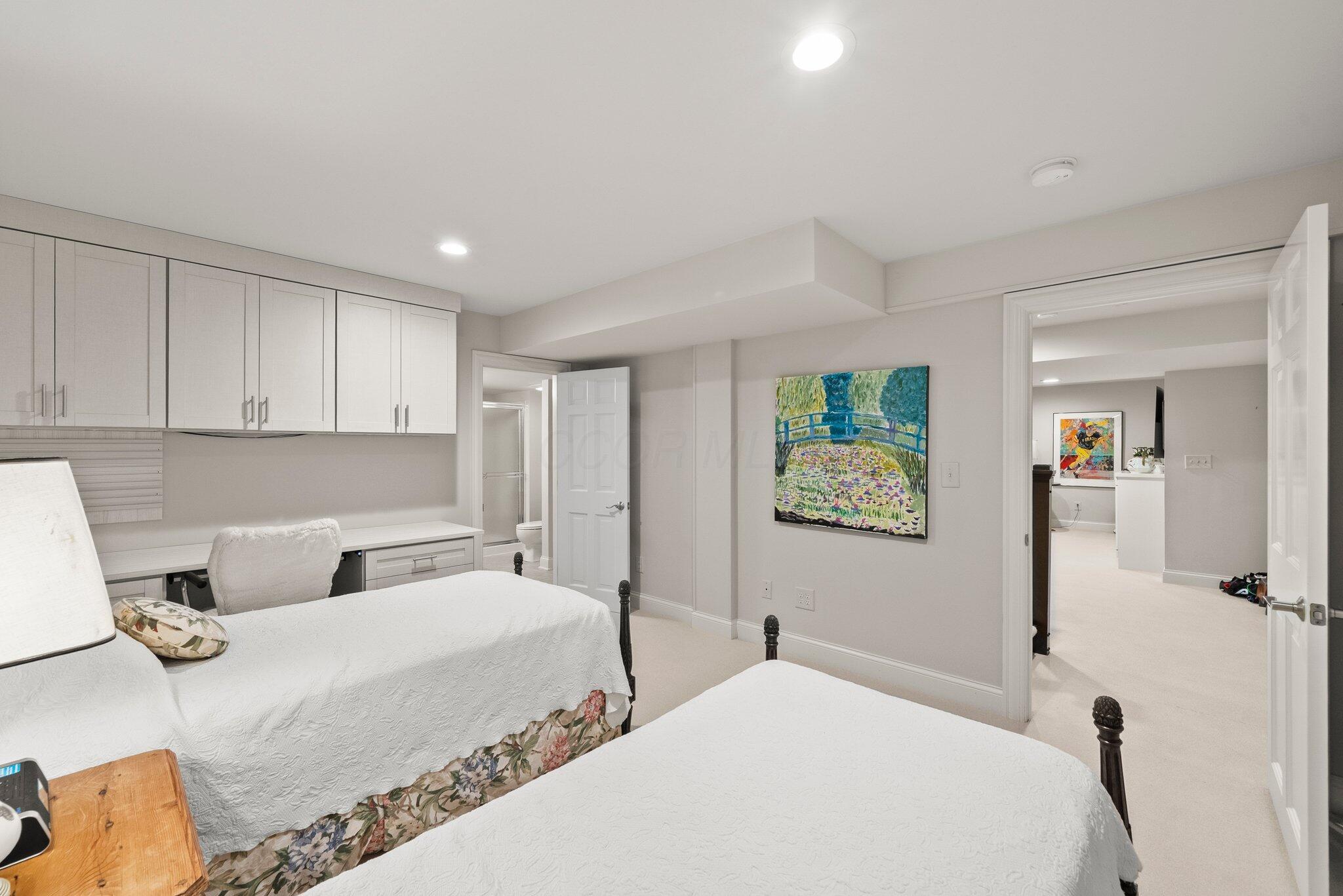 3507 River Avon Circle