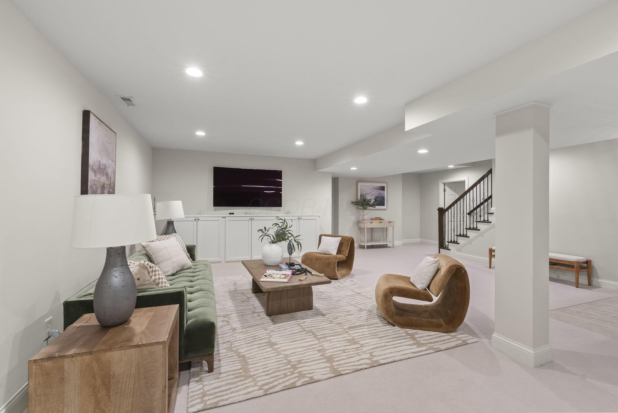 3507 River Avon Circle