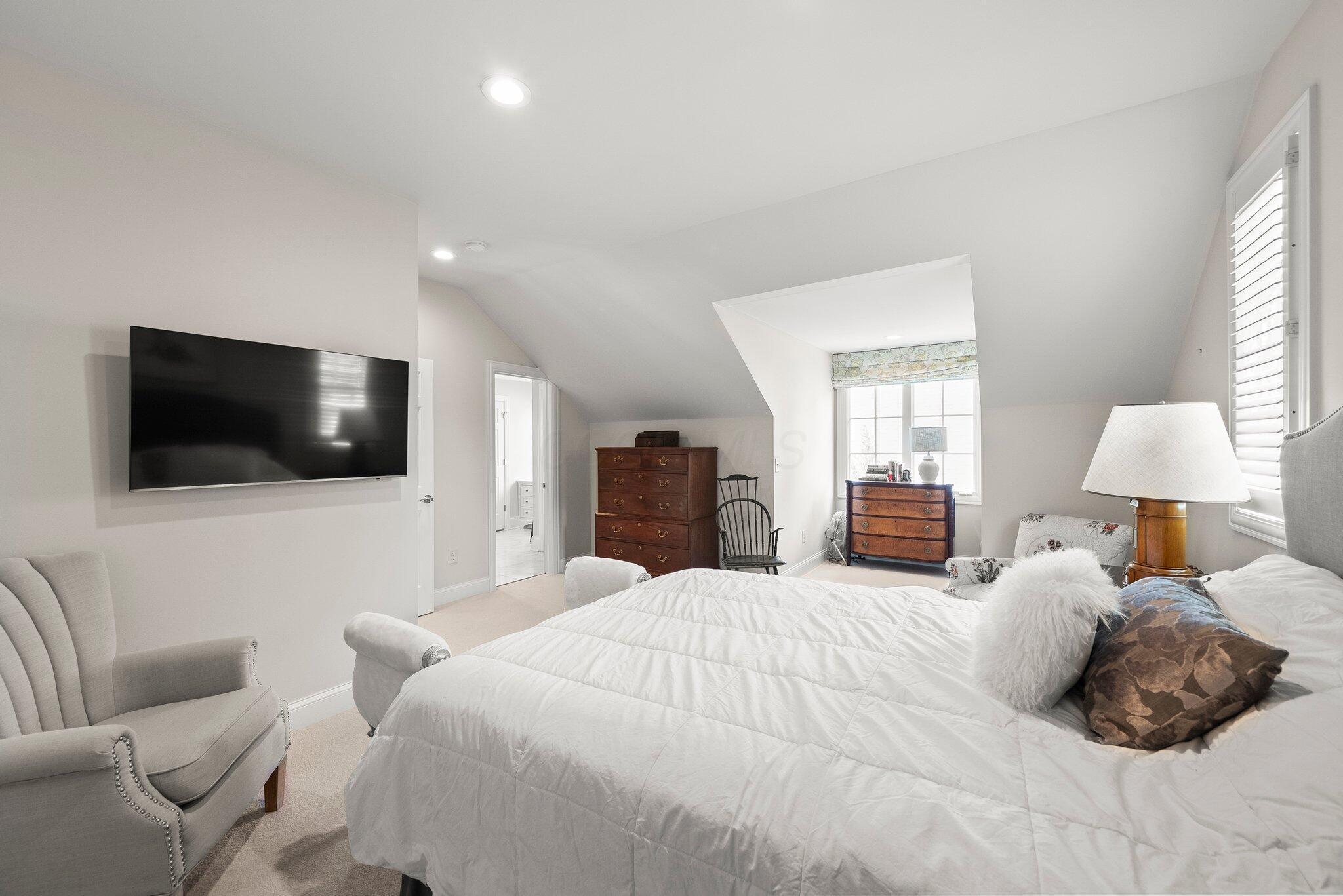 3507 River Avon Circle