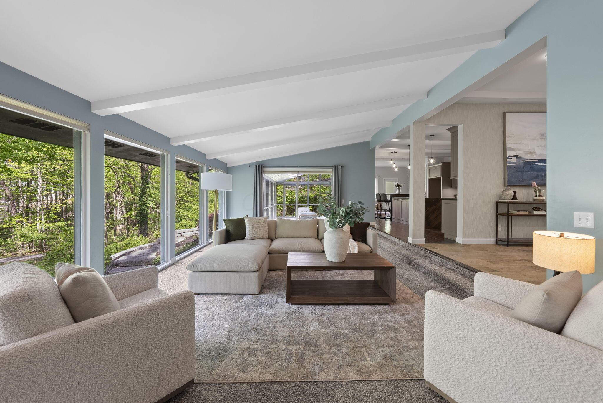 2391 Donna Drive