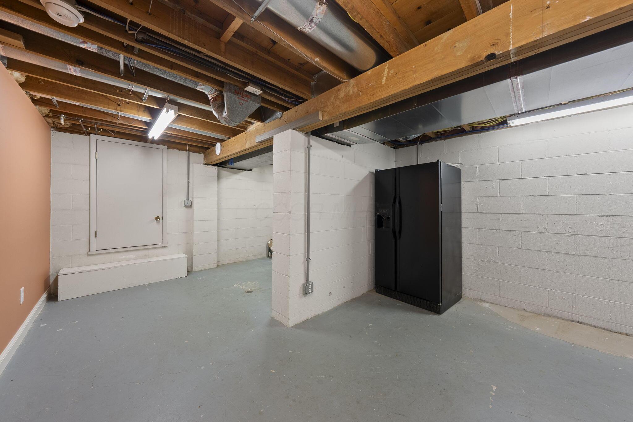 2391 Donna Drive