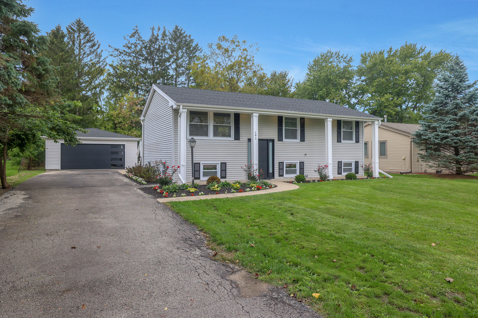 191 N Pleasant Road