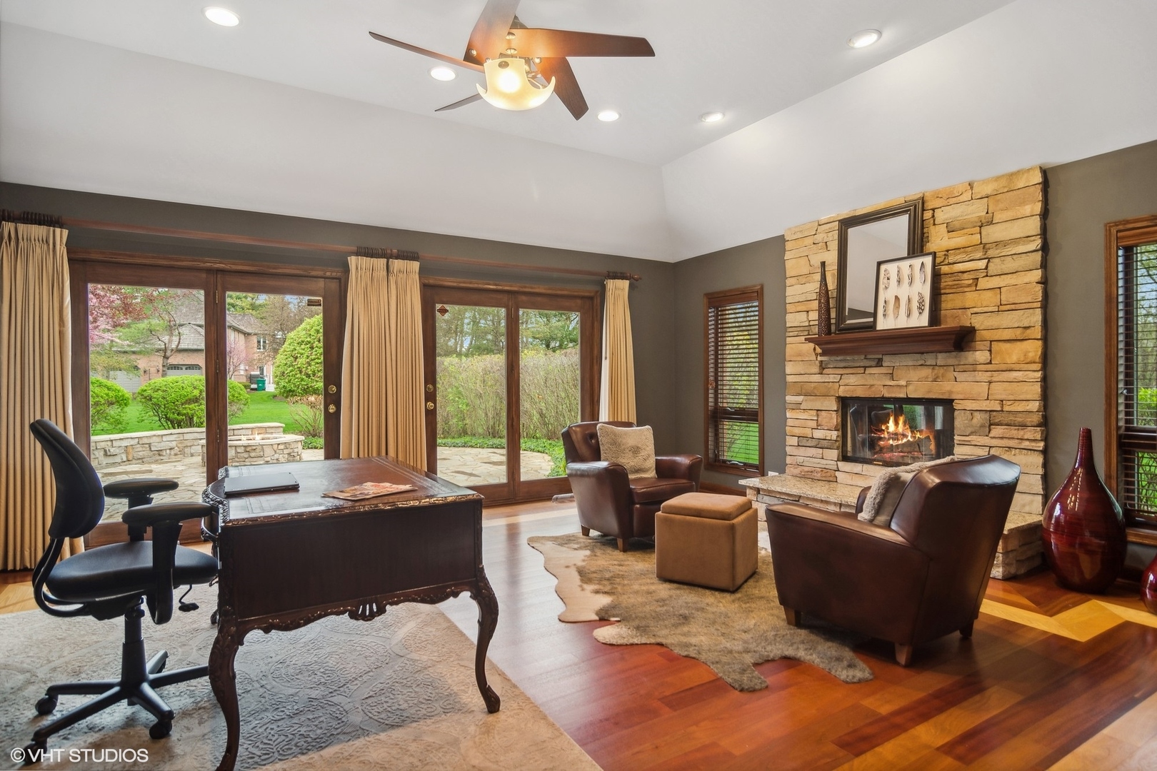 4552 Eleanor Drive