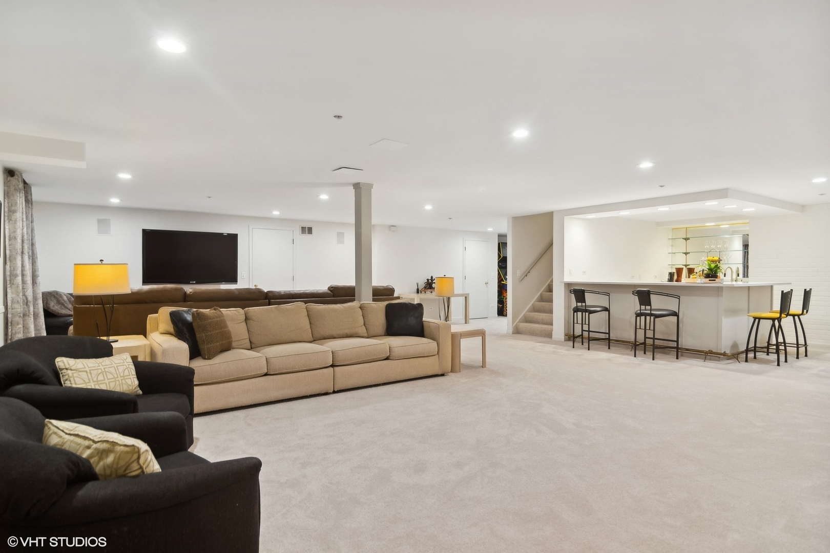 4552 Eleanor Drive