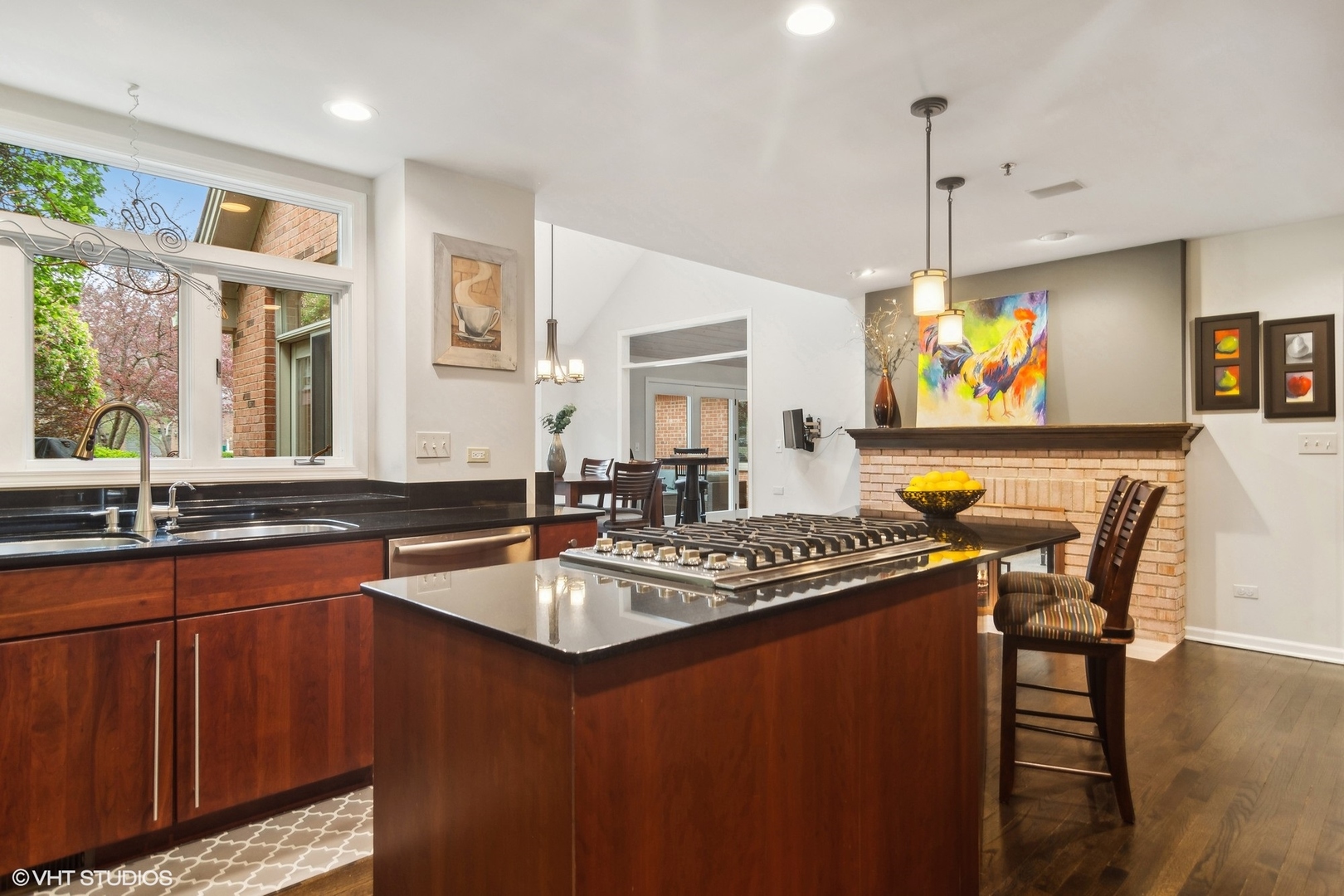 4552 Eleanor Drive