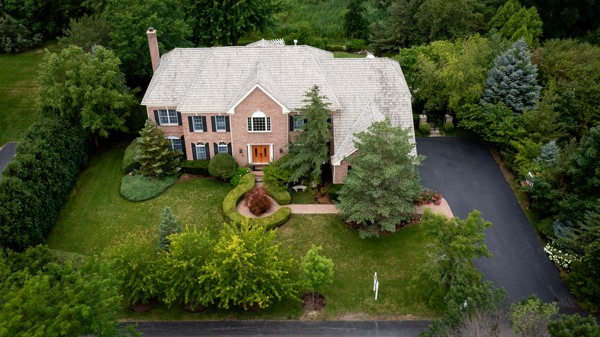 4862 Preserve Parkway