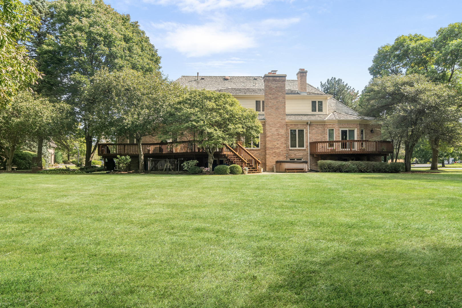 5648 Barclay Court