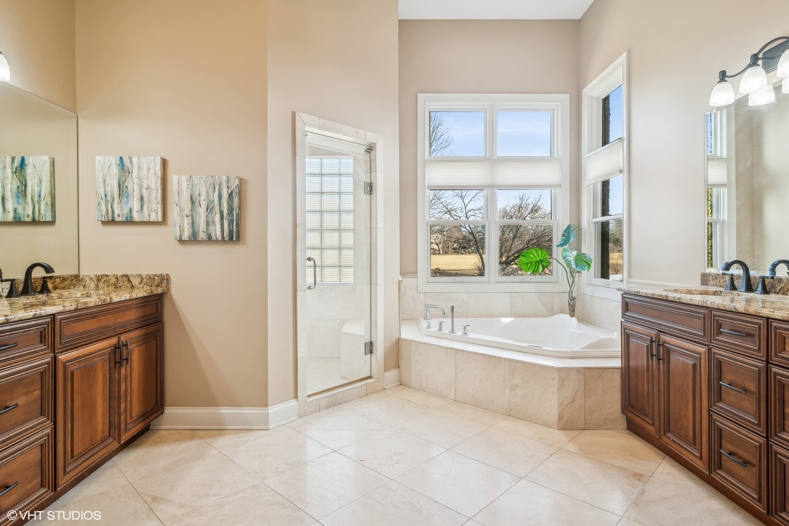 2323 Coach Road