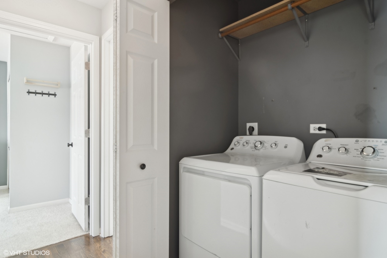 489 Tall Grass Circle