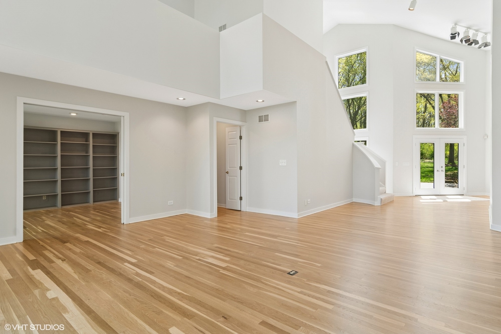 3442 Monitor Lane