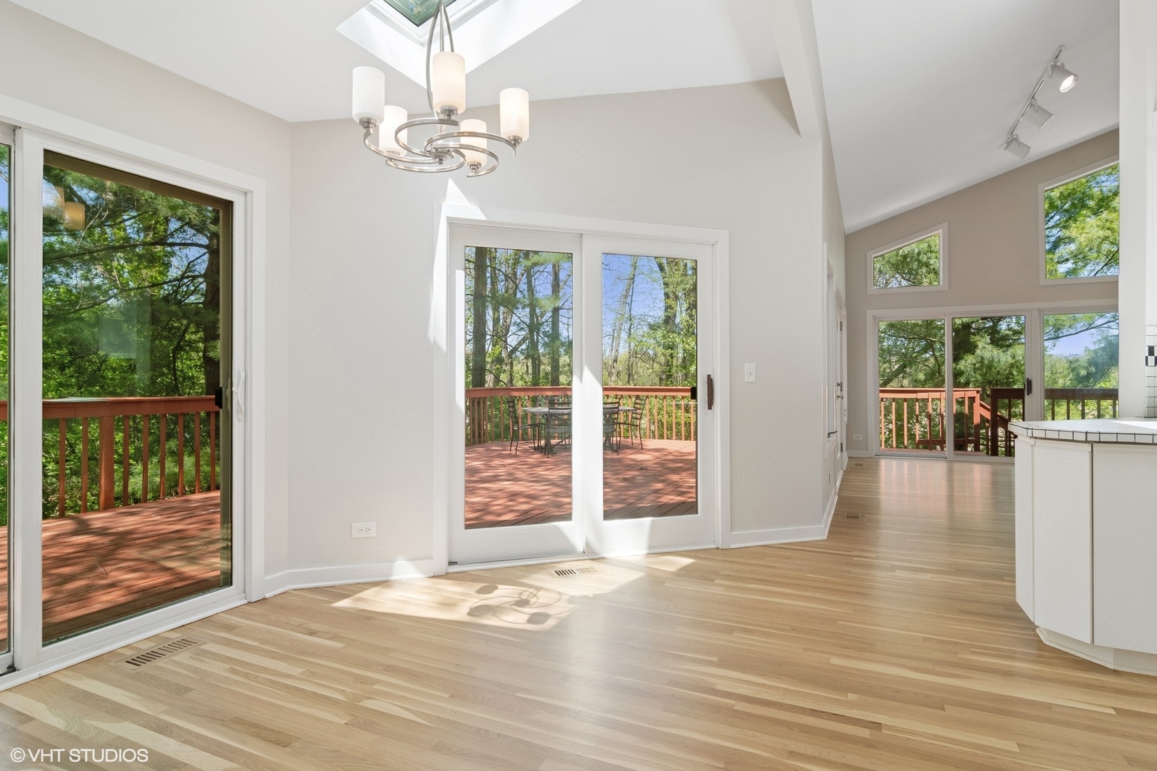 3442 Monitor Lane