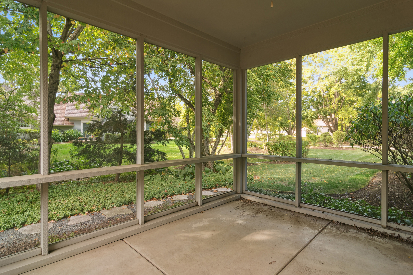 4613 Forest Way Circle