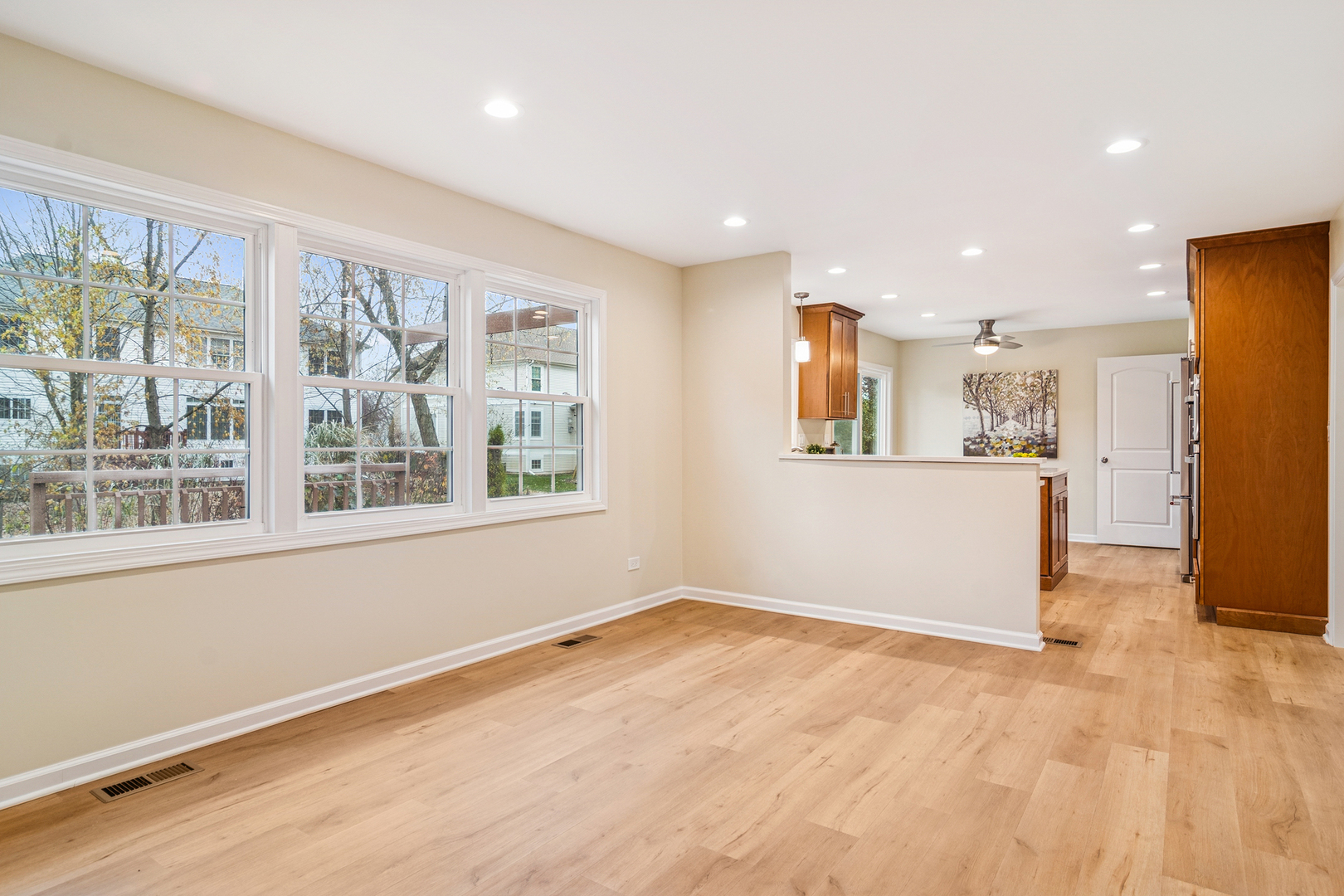 630 Woodhollow Lane