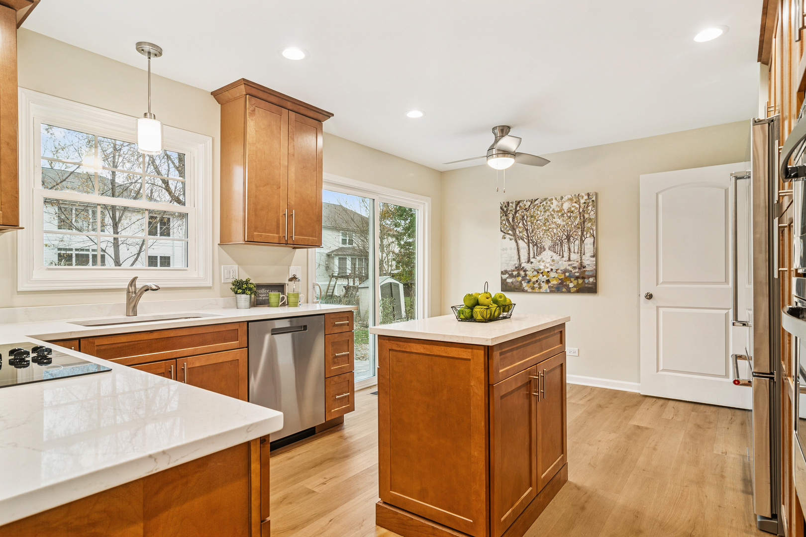 630 Woodhollow Lane