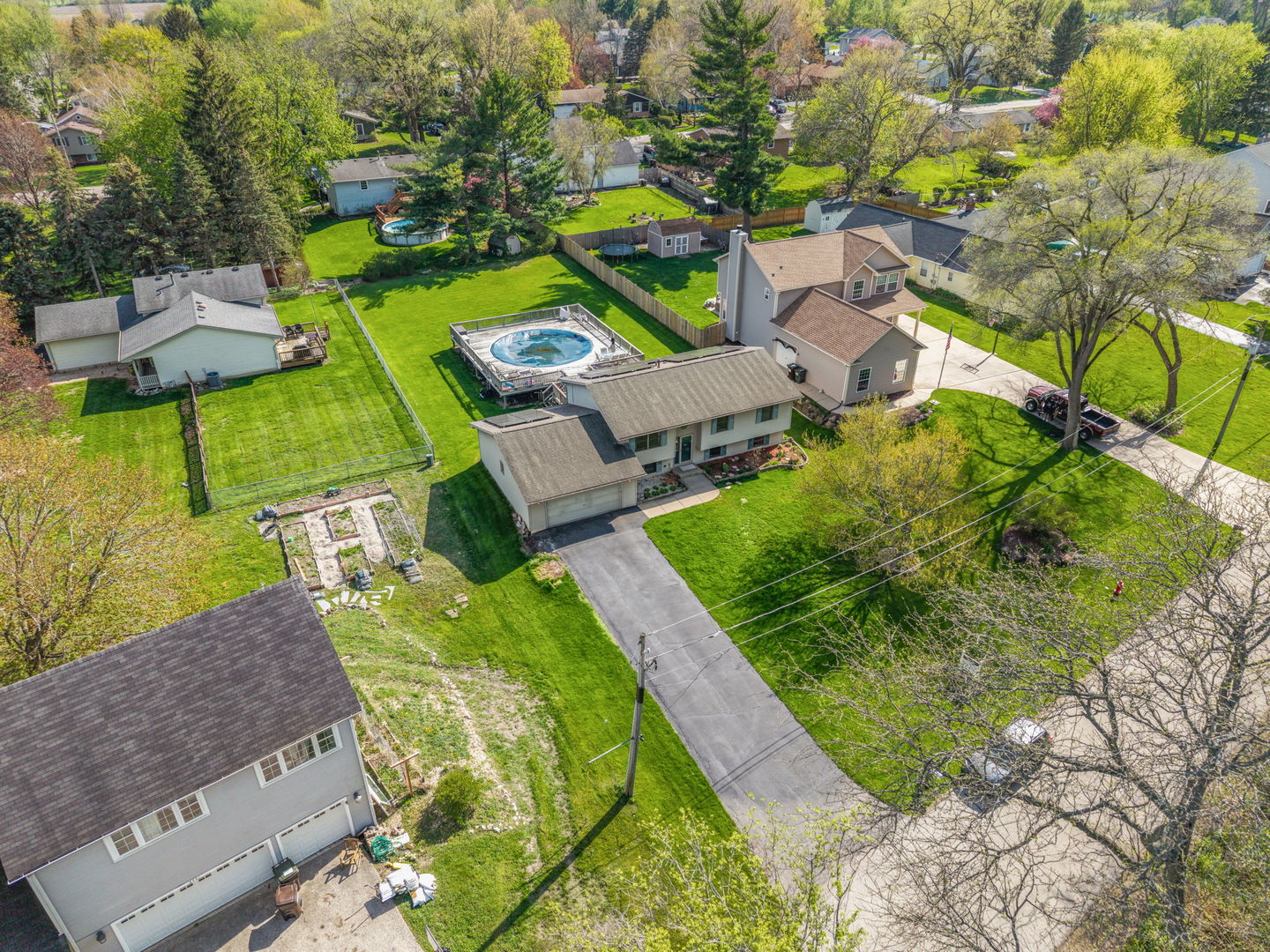 3505 W Beach Drive